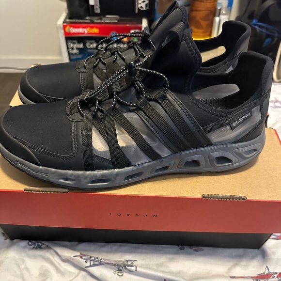 COLUMBIA OKOLONA MEN’S WATER SHOES - Picture 3 of 3